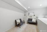 2117 Lombard Avenue - Photo 23