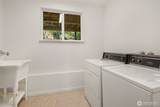 1033 8th Avenue - Photo 18