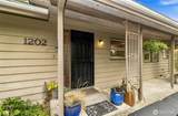 1202 Pine Avenue - Photo 4