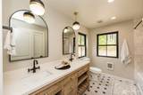 1725 Woodcock Road - Photo 28