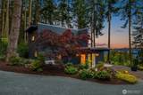 1035 Susan Street - Photo 3