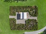 1035 Susan Street - Photo 10