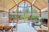 16761 Lakeview Drive - Photo 4