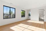 2151 Bayview Avenue - Photo 22