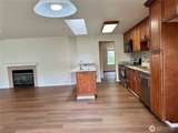 2137 Springview Drive - Photo 16