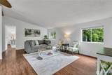 9813 189th Street - Photo 4