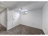 1060 Cowlitz View Court - Photo 17