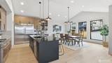 1015 35th Street - Photo 17