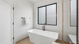 1015 35th Street - Photo 27