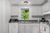 2174 Yew Street Road - Photo 17