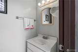 710 66th Avenue - Photo 18