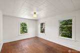 2415 Queen Anne Avenue - Photo 13