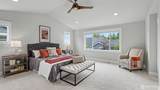 221 Shadow Avenue - Photo 17