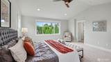 221 Shadow Avenue - Photo 18