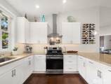 1037 Lightning Way - Photo 13