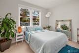 1037 Lightning Way - Photo 17