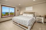 1037 Lightning Way - Photo 29