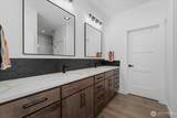 913 Racine Springs Drive - Photo 17