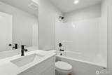 475 Garfield Ave E - Photo 16