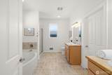 646 Summer Breeze Lane - Photo 18