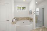 646 Summer Breeze Lane - Photo 19