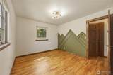 1423 Seneca Street - Photo 15
