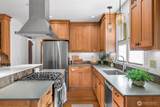 250 Forest Street - Photo 16