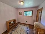 8823 Old Highway 99 - Photo 15