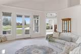 585 E Maberry Drive - Photo 21