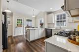 319 Short Columbia Street - Photo 11