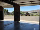 2310 Umptanum Road - Photo 29