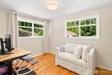 15936 76th Place - Photo 17