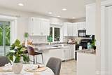 806 Park Court - Photo 15