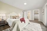 806 Park Court - Photo 17