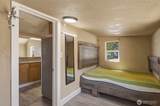 1522 Crescent St - Photo 14