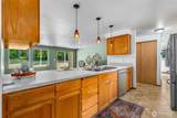 8910 Hunter Point Road - Photo 13