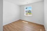 909 6th Avenue - Photo 15