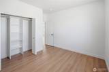 909 6th Avenue - Photo 18