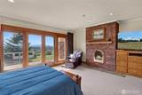 18077 Fox Hollow Lane - Photo 25