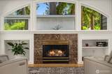 647 Edmonds Way - Photo 17