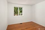 647 Edmonds Way - Photo 28