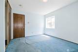924 Shorewood Drive - Photo 15