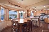 915 Lakeshore Road - Photo 10