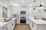 212 Carolina St - Photo 10