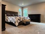 927 Vine Maple Street - Photo 21