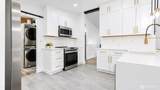 322 Chicago Boulevard - Photo 8