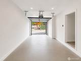 5301 49th Avenue - Photo 5
