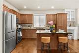 18428 Village Parkway - Photo 15