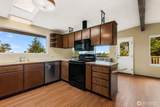 7413 Soundview Drive - Photo 15