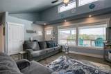 1155 Greenview Avenue - Photo 15